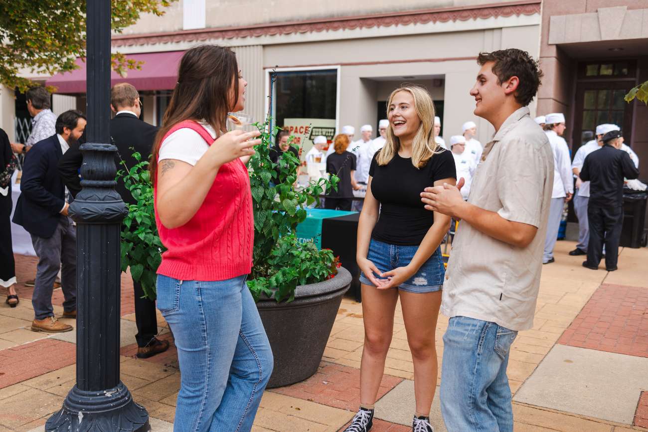 Volunteer at the 2025 Street Dinner