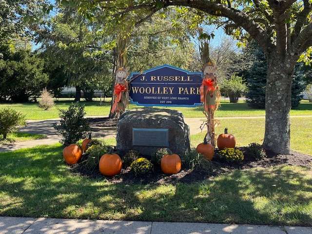 J. Russell Woolley Park Memorial Bench Program