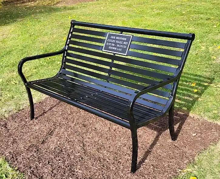Veterans Park Memorial Bench