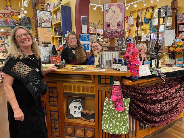 Girls' Night Out Volunteer