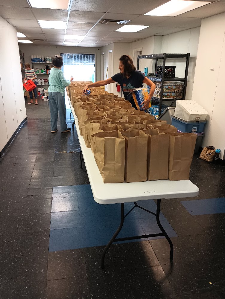 Snack Pack Bagging 
