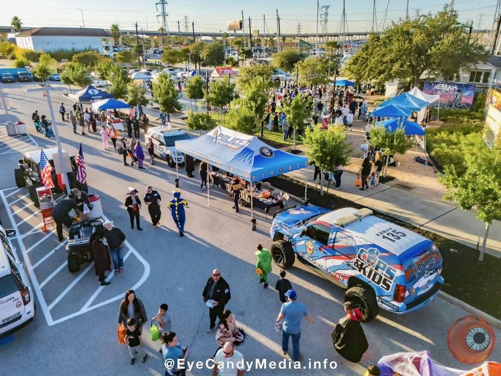 Kemah Trunk or Treat, Shop and Eat