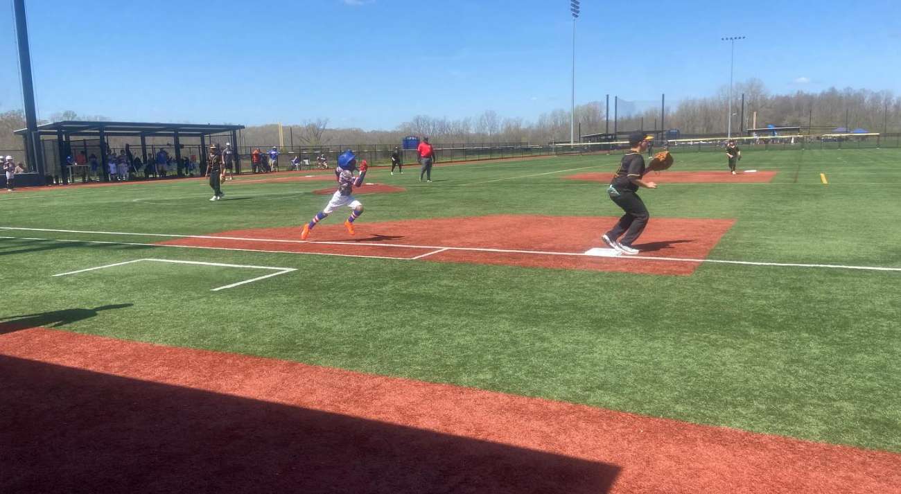 1 Large Field Banner (1 Year Commitment)