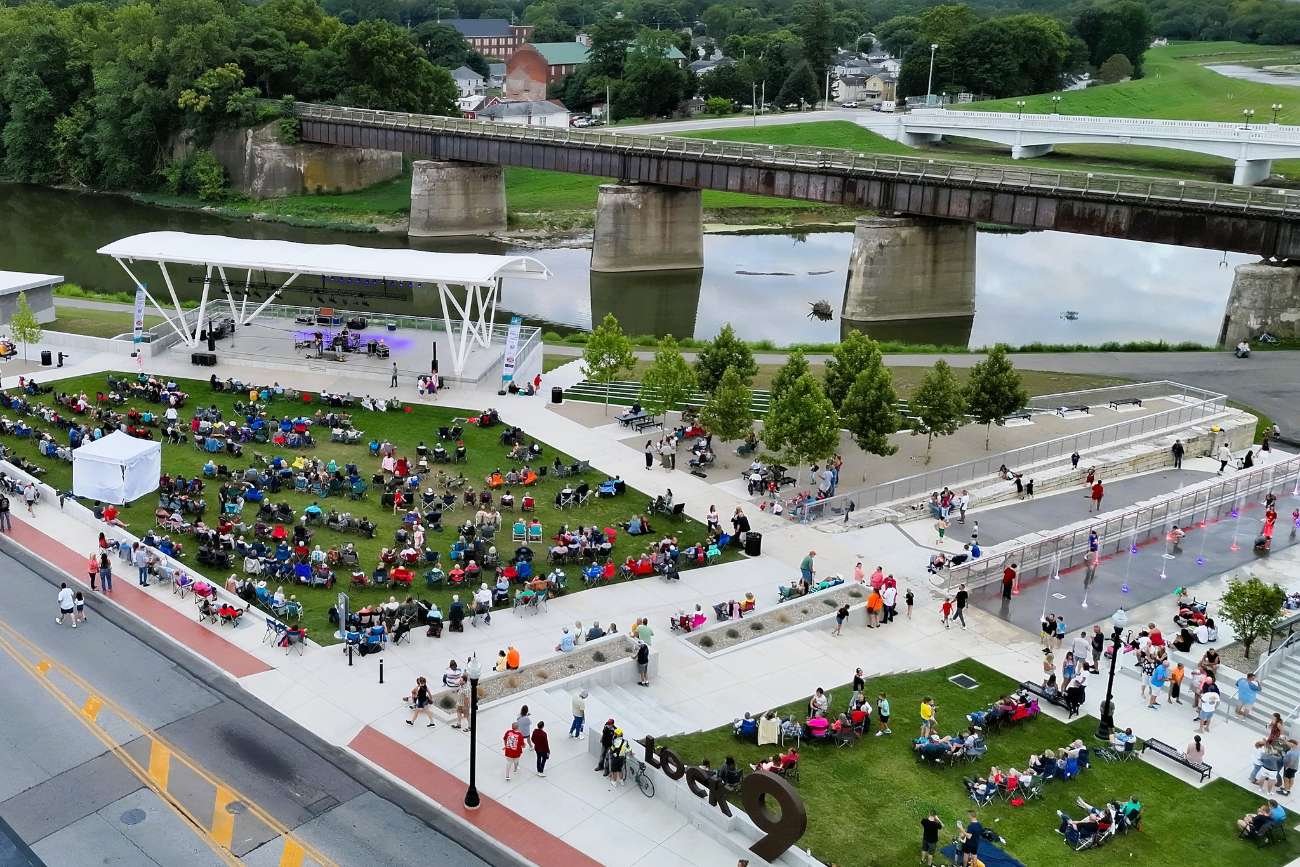 🎤 Headlining Sponsor