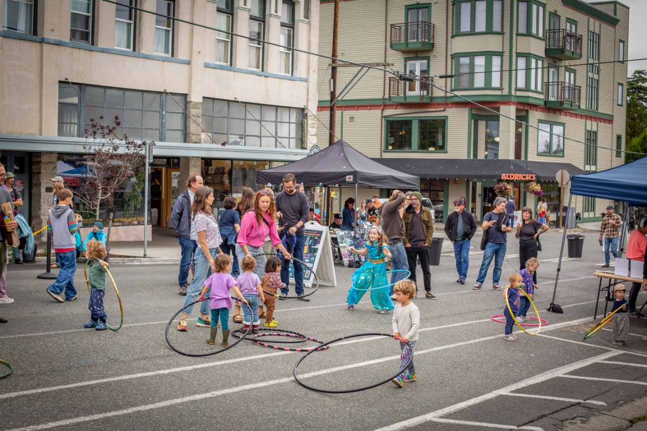 Neighborhood Booster