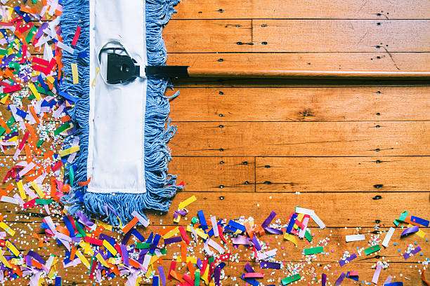 Clean-Up Crew | 7:00-9:15 pm