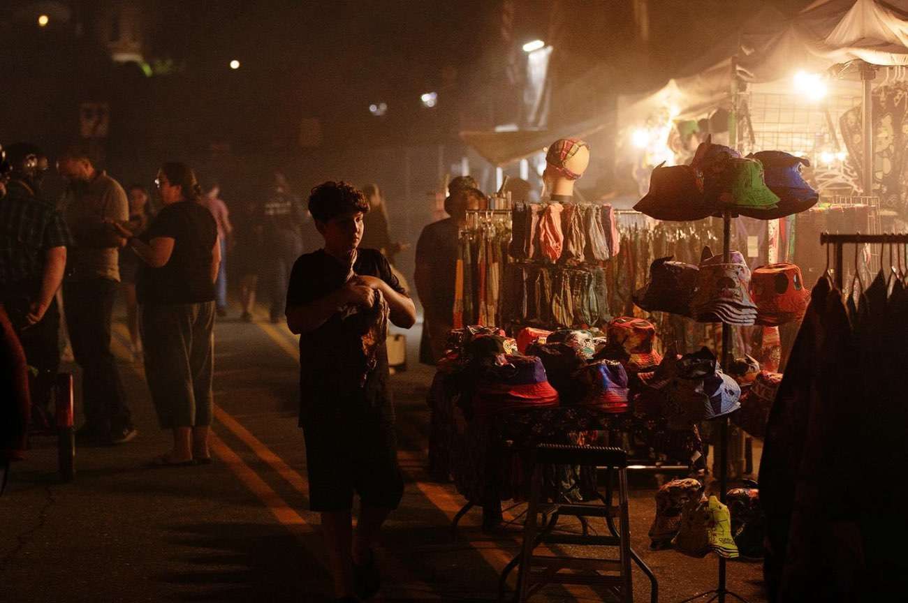 Non-Food Selling Vendor