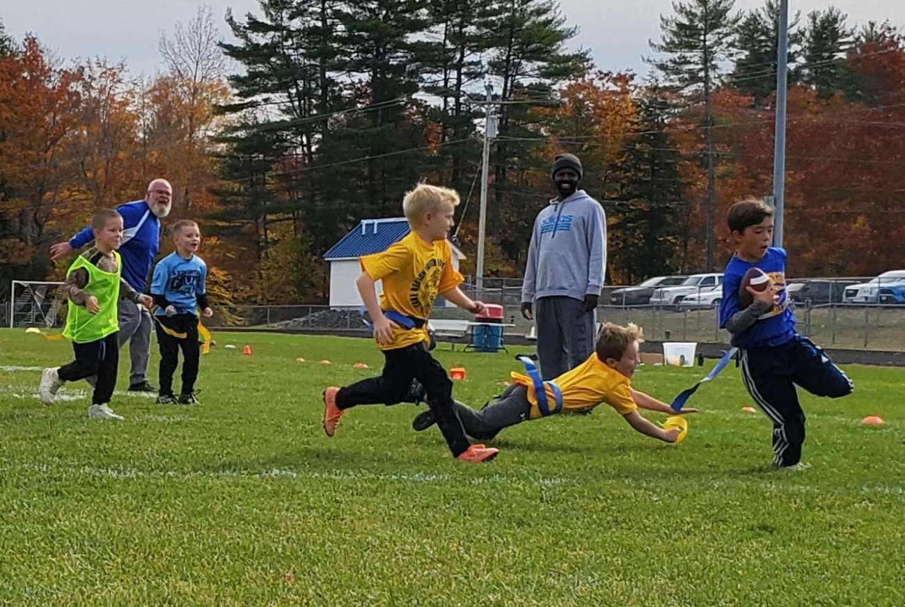 Flag Football (Grades 1-3)