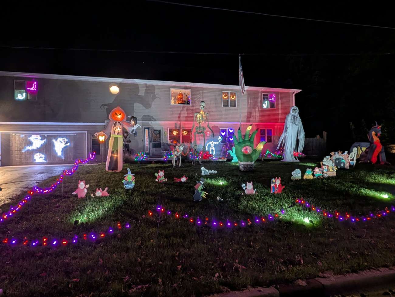 Halloween House Decorating Contest Registration