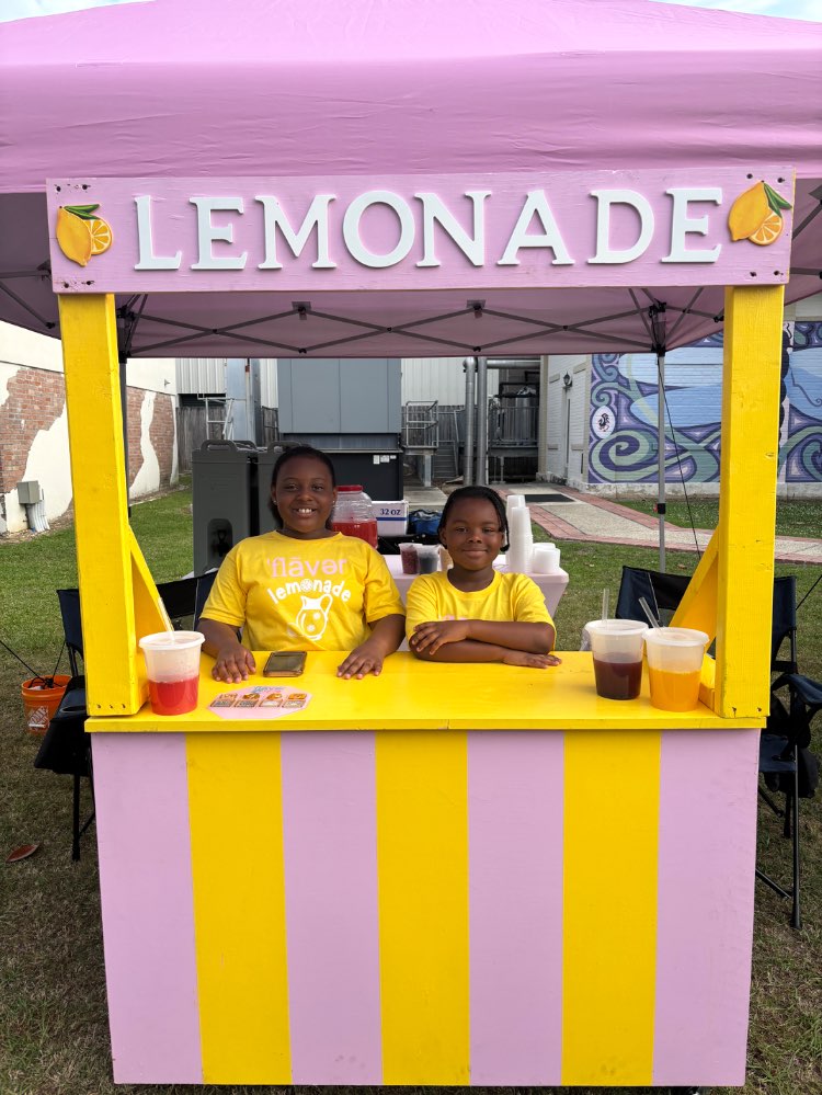 Kid’s Lemonade Stand Competition